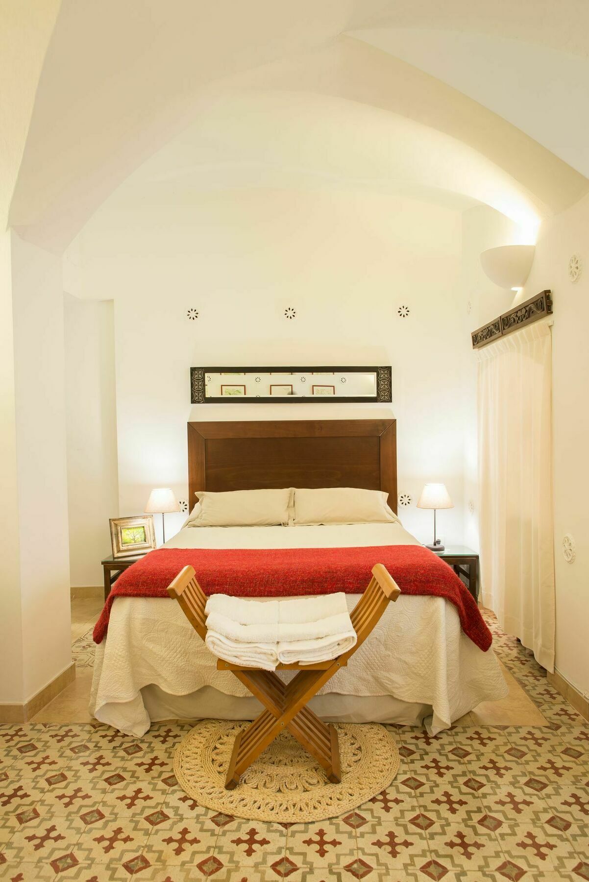 Apartamento Adarve กาเซเรส ภายนอก รูปภาพ